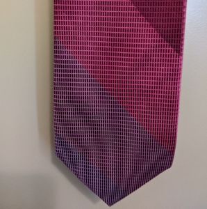 Robert Graham 100% Silk Tie 3.5" Gently Used